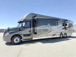 2026 Renegade XL 45QS | Thumbnail Photo 21 of 28