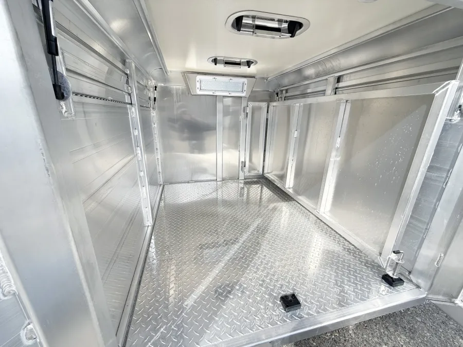 2026 Cimarron Stock Box | Photo 8 of 8