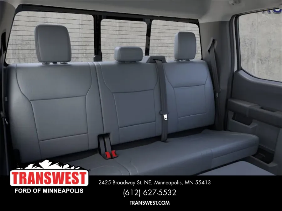 2025 Ford Super Duty F-550 | Photo 11 of 22