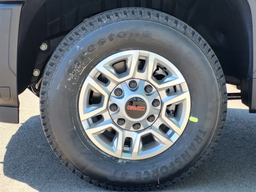 2026 GMC Sierra 2500HD Pro | Photo 9 of 22