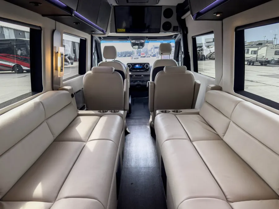 2026 Tiffin GT2 24 CG | Photo 19 of 28