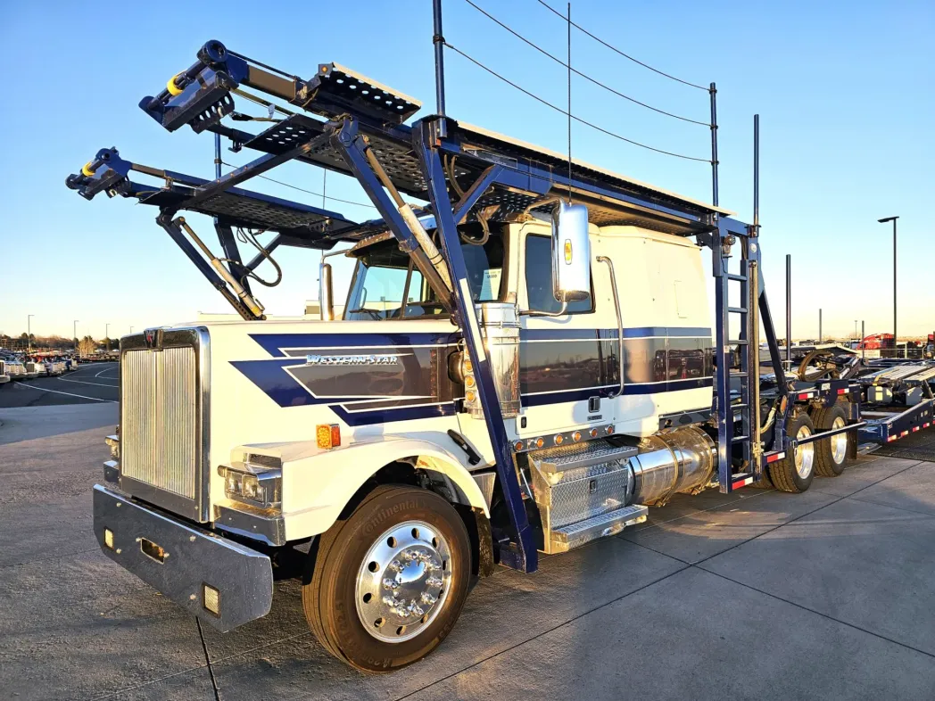 2021 Western Star 4900FA 