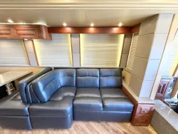 2017 Emerald Prevost X3-45 Double Slide | Thumbnail Photo 8 of 34