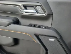 2026 GMC Sierra 3500HD AT4 | Thumbnail Photo 19 of 24