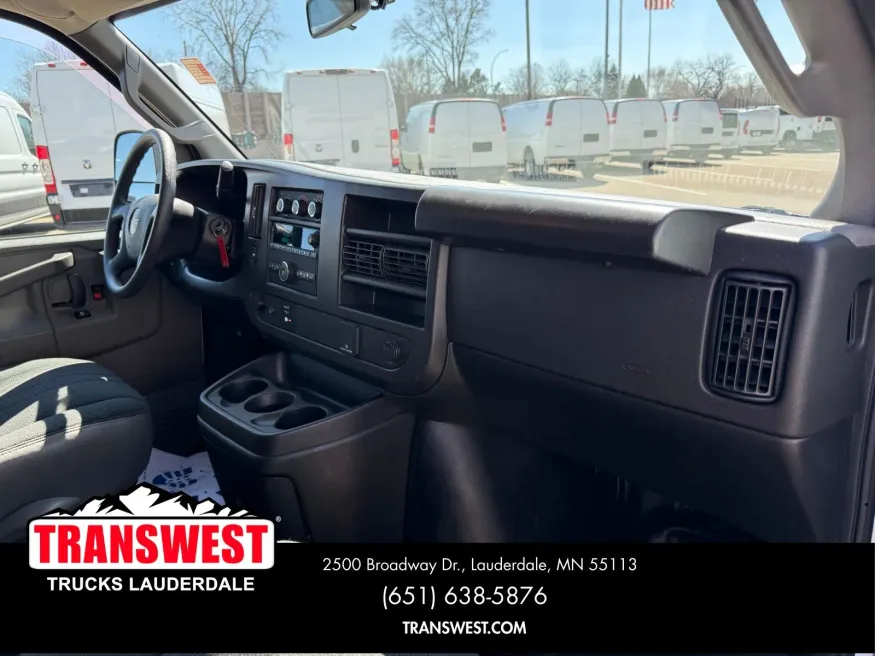 2024 GMC Savana 2500 Cargo | Photo 5 of 20