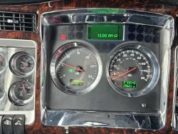 2023 Kenworth W900 | Thumbnail Photo 17 of 21