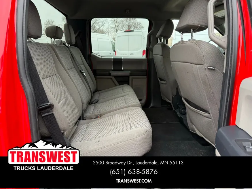 2022 Ford Super Duty F-350 XLT | Photo 8 of 21