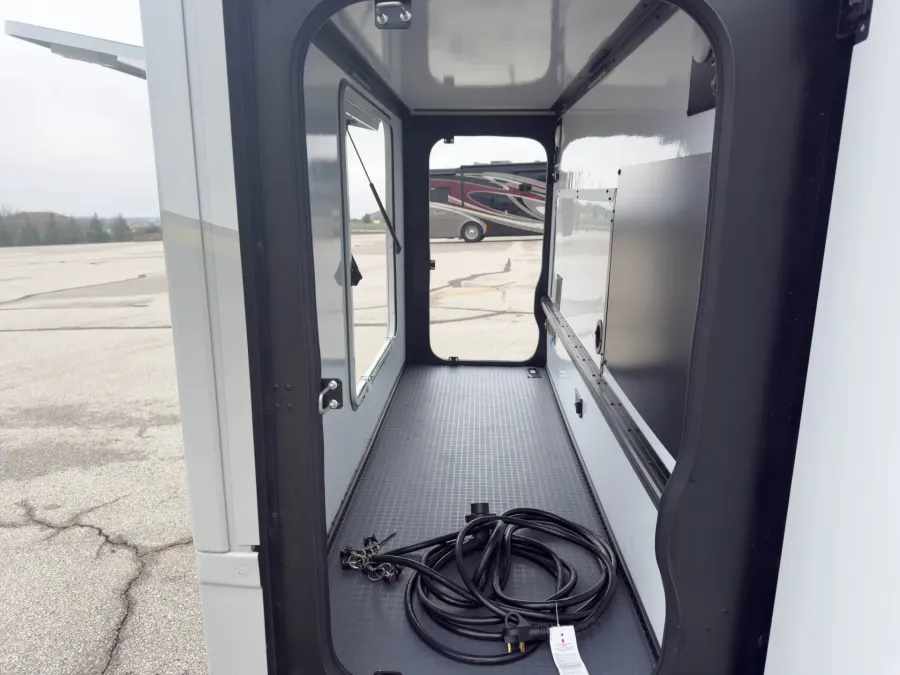 2027 Winnebago Navion 24R | Photo 26 of 29
