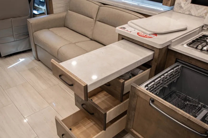 2026 Tiffin Allegro Red 37BA | Photo 20 of 27