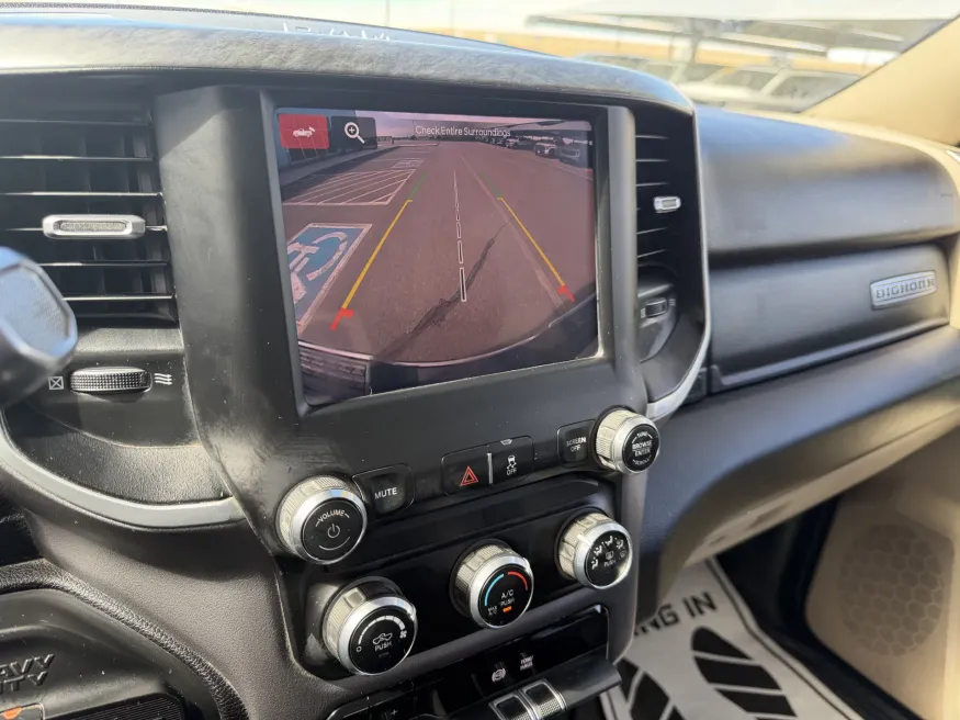 2022 RAM 2500 Big Horn | Photo 15 of 18