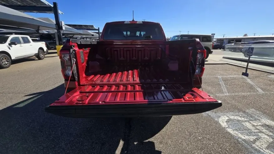 2025 Ford Ranger | Photo 8 of 29