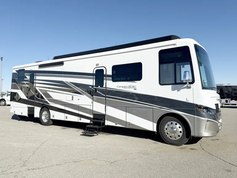 2026 Newmar Canyon Star 3947