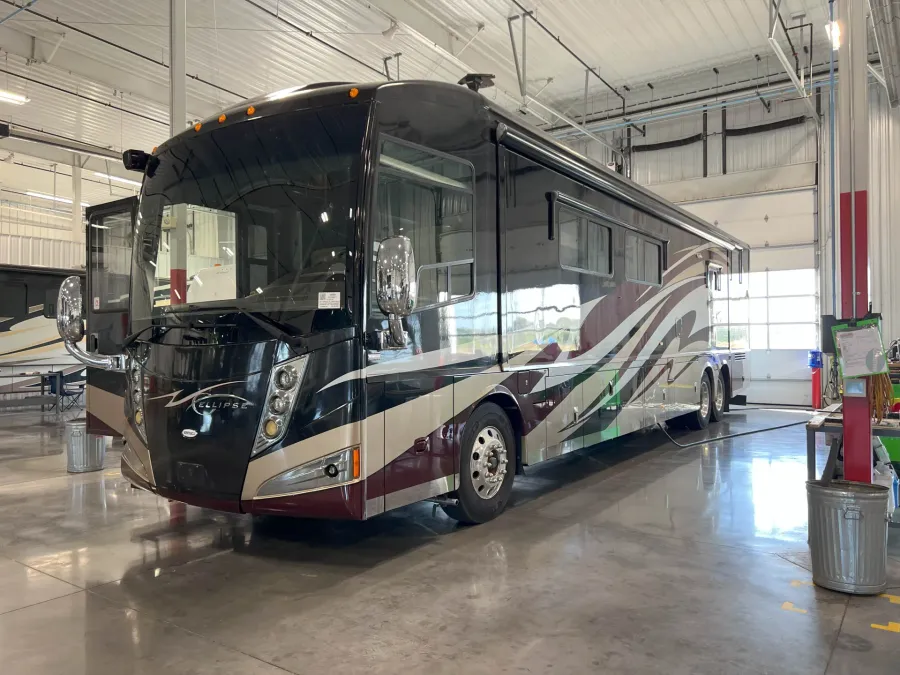 2012 Itasca Ellipse 42QD | Photo 1 of 17