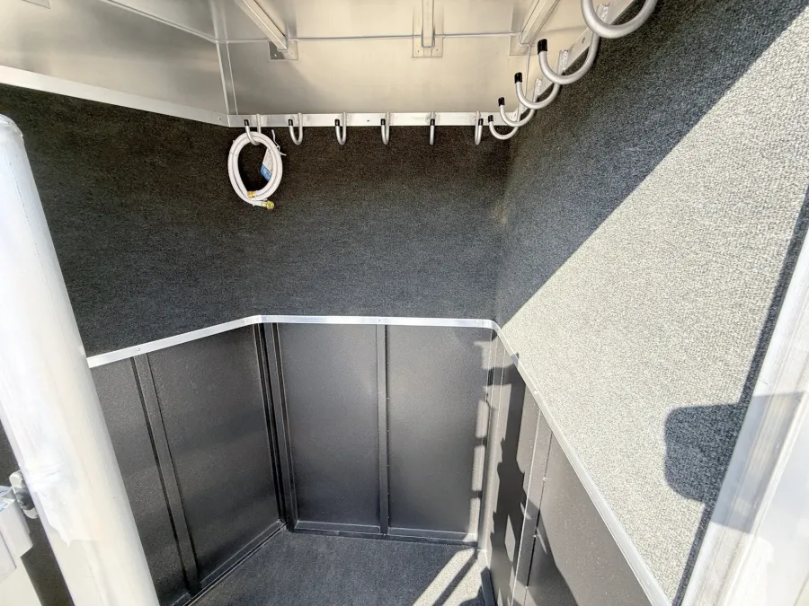 2025 Logan Coach Bullseye 3HGN | Photo 8 of 16