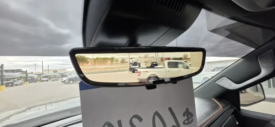 2024 GMC Sierra 1500 | Photo 27 of 32