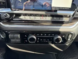 2026 Chevrolet Silverado 2500HD LT | Thumbnail Photo 16 of 19