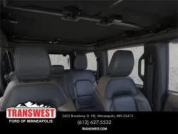2025 Ford Bronco | Thumbnail Photo 18 of 36