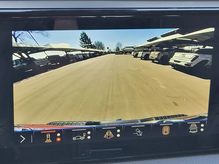 2026 GMC Sierra 2500HD Denali | Photo 15 of 25