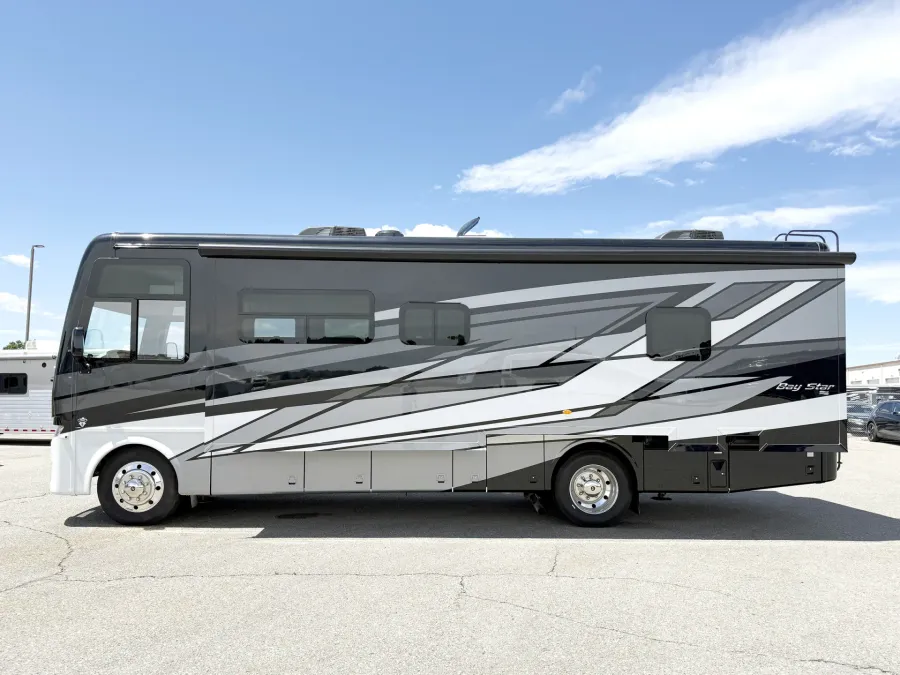 2027 Newmar Bay Star 3114 | Photo 20 of 27