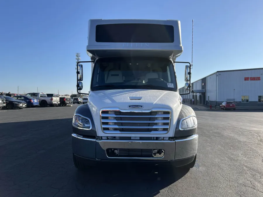 2026 Tiffin Allegro Bay 38BB | Photo 5 of 37