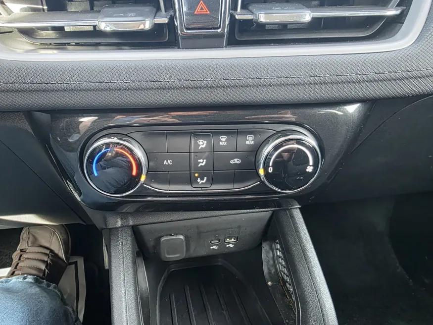 2025 Chevrolet Trailblazer LT | Photo 21 of 22