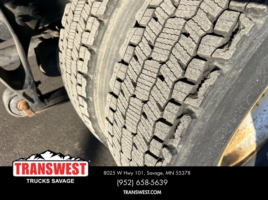 2020 International MV607 | Photo 8 of 13