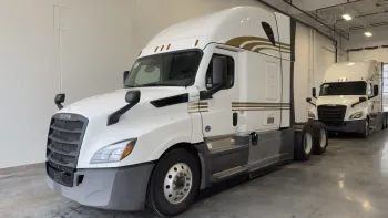2022 Freightliner Cascadia