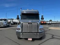 2025 Western Star 47X | Thumbnail Photo 2 of 21
