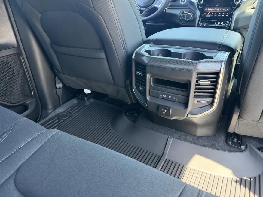 2026 RAM 1500 Big Horn | Photo 10 of 19