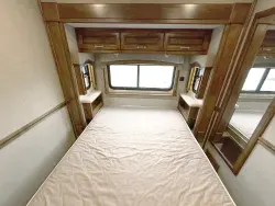 2018 Renegade Classic 3400AM | Thumbnail Photo 18 of 29