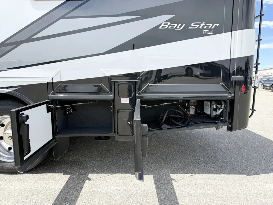 2027 Newmar Bay Star 3114 | Photo 26 of 27