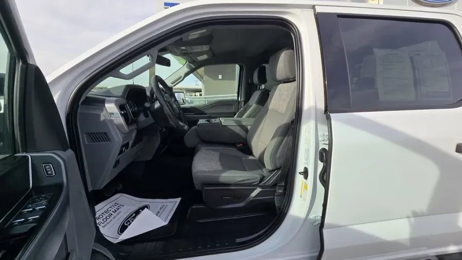 2023 Ford F-150 | Photo 16 of 24