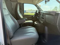 2025 Chevrolet Express 2500 Work Van | Thumbnail Photo 6 of 21