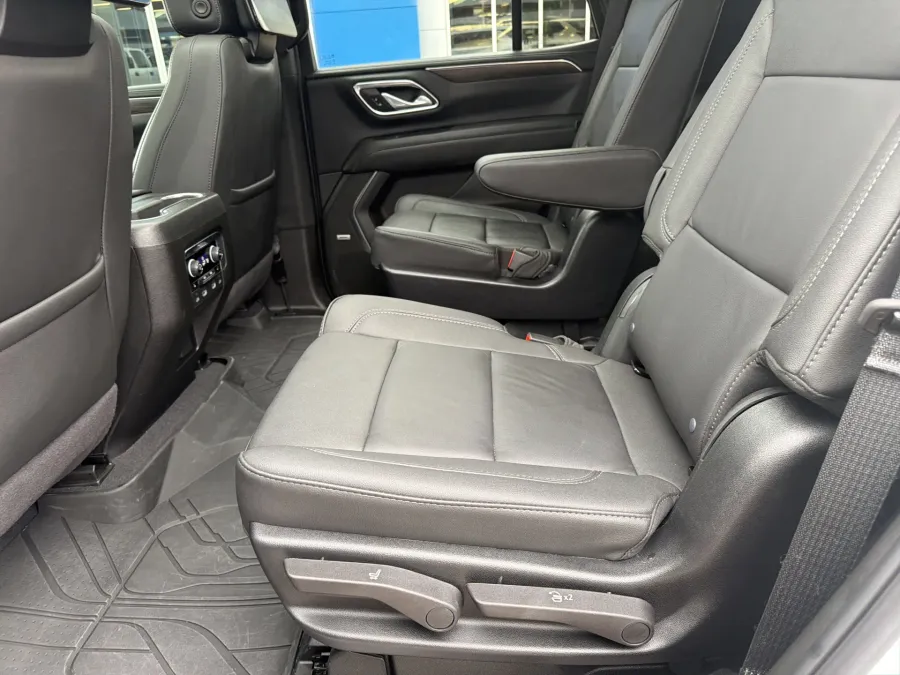 2024 Chevrolet Tahoe LT | Photo 12 of 26