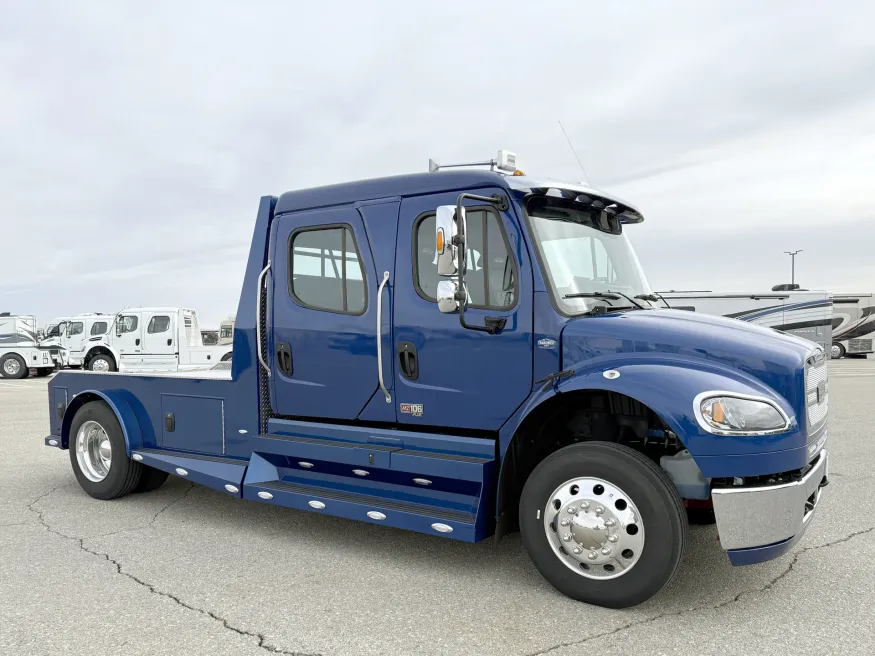 2025 Freightliner M2 106 Plus Summit Hauler | Photo 24 of 24