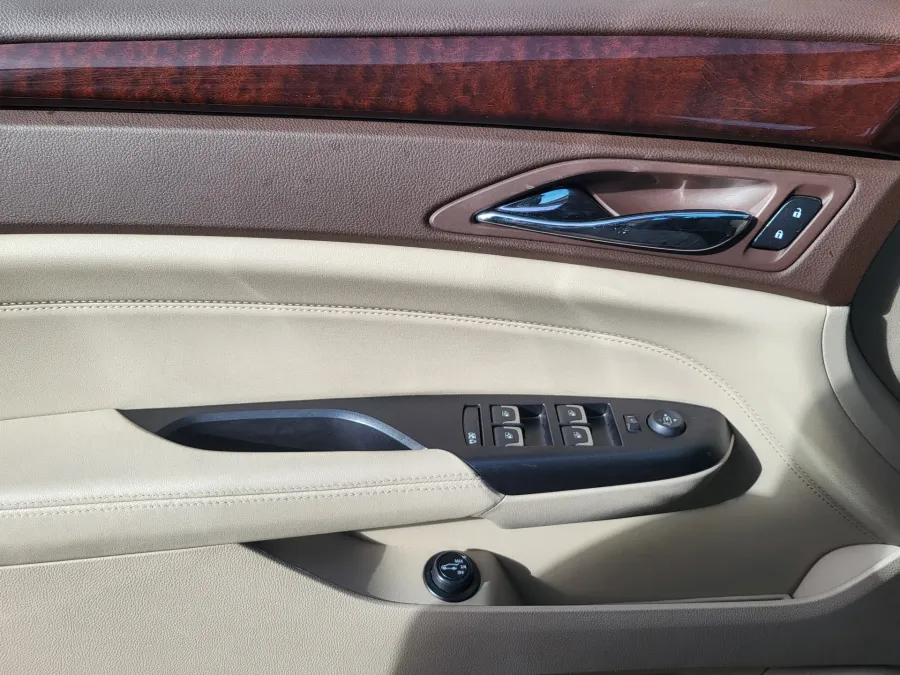 2015 Cadillac SRX Premium Collection | Photo 20 of 27