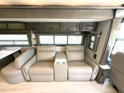 2026 Newmar Dutch Star 4369 | Thumbnail Photo 8 of 34