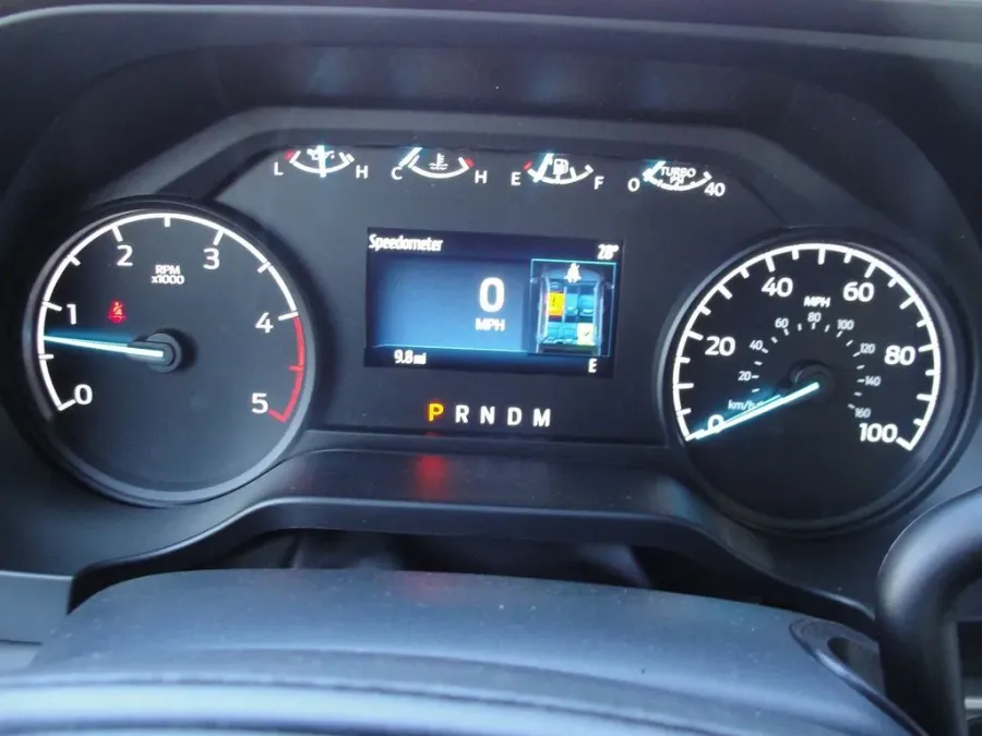 2026 Ford Super Duty F-350 XLT | Photo 16 of 32