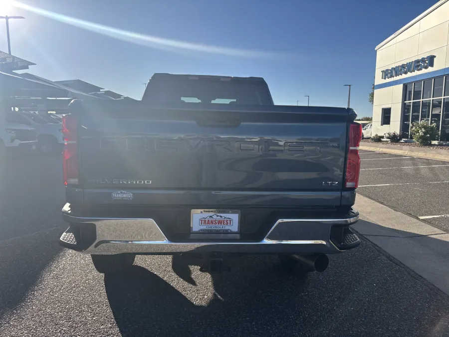 2026 Chevrolet Silverado 2500HD LTZ | Photo 3 of 19