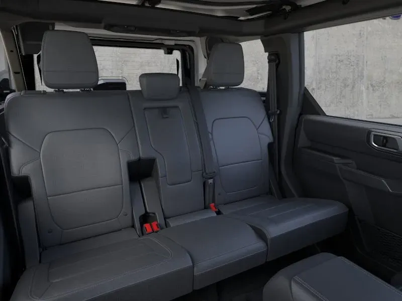 2025 Ford Bronco | Photo 11 of 25