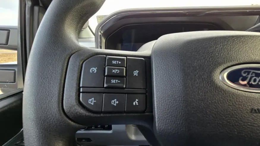 2026 Ford Super Duty F-250 | Photo 26 of 40