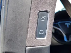 2021 Tesla Model X | Thumbnail Photo 12 of 31