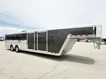 2027 Cimarron Showstar LX