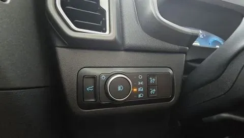 2025 Ford Bronco Sport | Photo 12 of 27