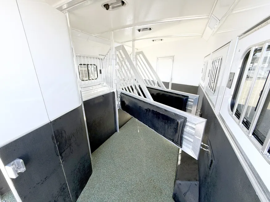 2024 Cimarron Norstar 3HLQ | Photo 18 of 23