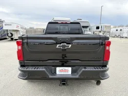 2025 Chevrolet Silverado 3500HD High Country | Thumbnail Photo 13 of 23