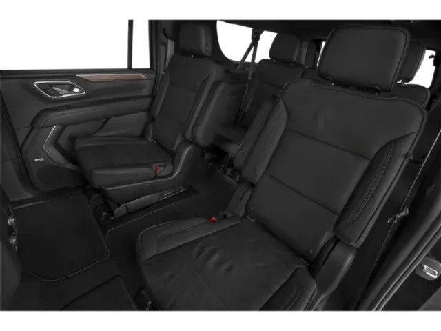 2021 Chevrolet Suburban | Photo 9 of 13