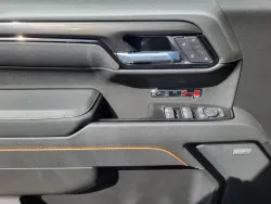 2026 GMC Sierra 1500 AT4 | Thumbnail Photo 19 of 26