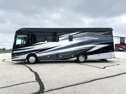 2023 Tiffin Allegro Red 33AA | Thumbnail Photo 1 of 25