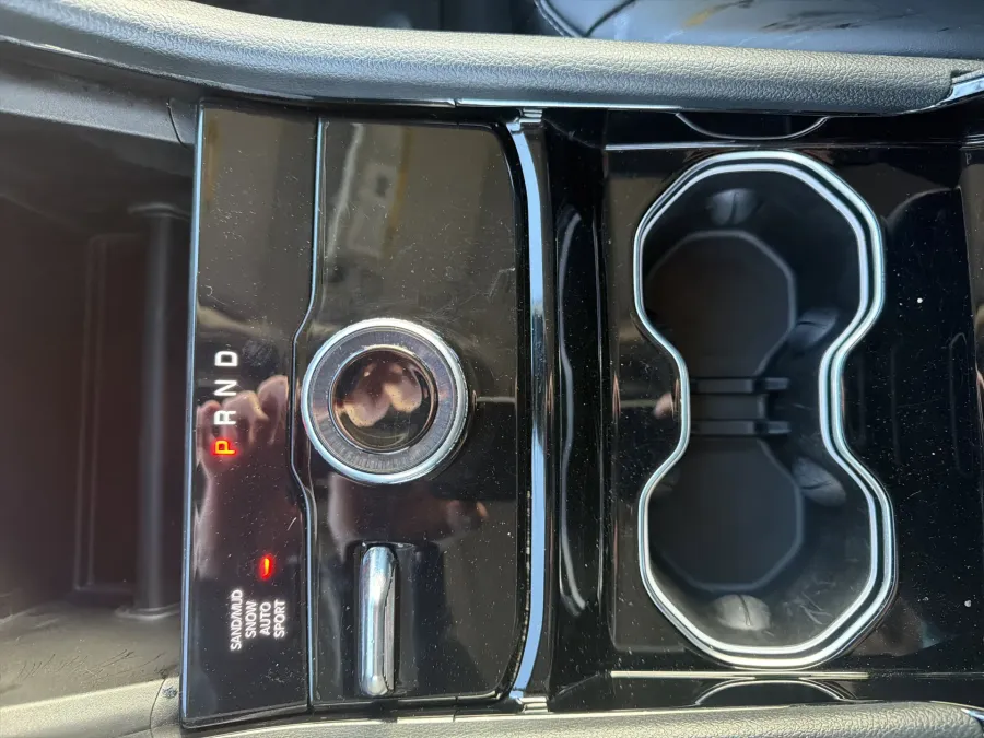 2023 Jeep Grand Cherokee L Limited | Photo 20 of 23